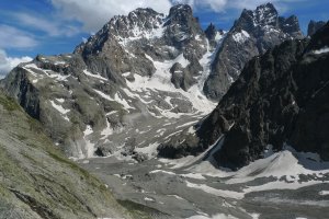 image Eboulis_3_fins_de_haute_altitude.jpg (4.7MB)